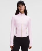 [LIMITLESS_COLOR:BLISSFUL PINK] LULULEMON Define Cropped Jacket Nulu — BLISSFUL PINK — Vista oficial 1