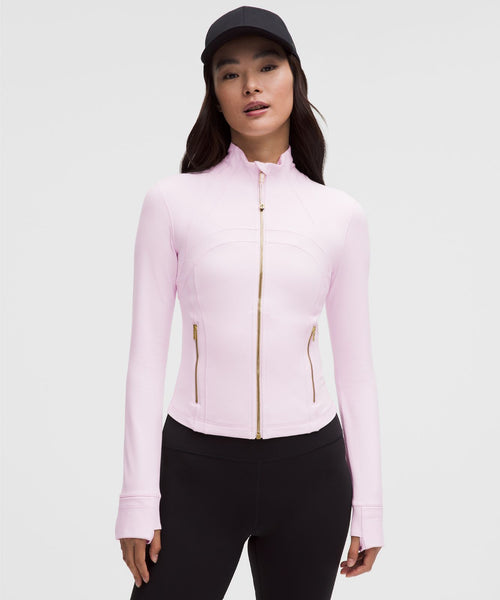 [LIMITLESS_COLOR:BLISSFUL PINK] LULULEMON Define Cropped Jacket Nulu — BLISSFUL PINK — Vista oficial 1
