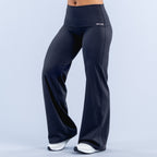 [LIMITLESS_COLOR:MIDNIGHT BLACK] DFYNE Origin Fold Over Wide Leg Pants — Midnight Black — frontal tres cuartos, pierna completa