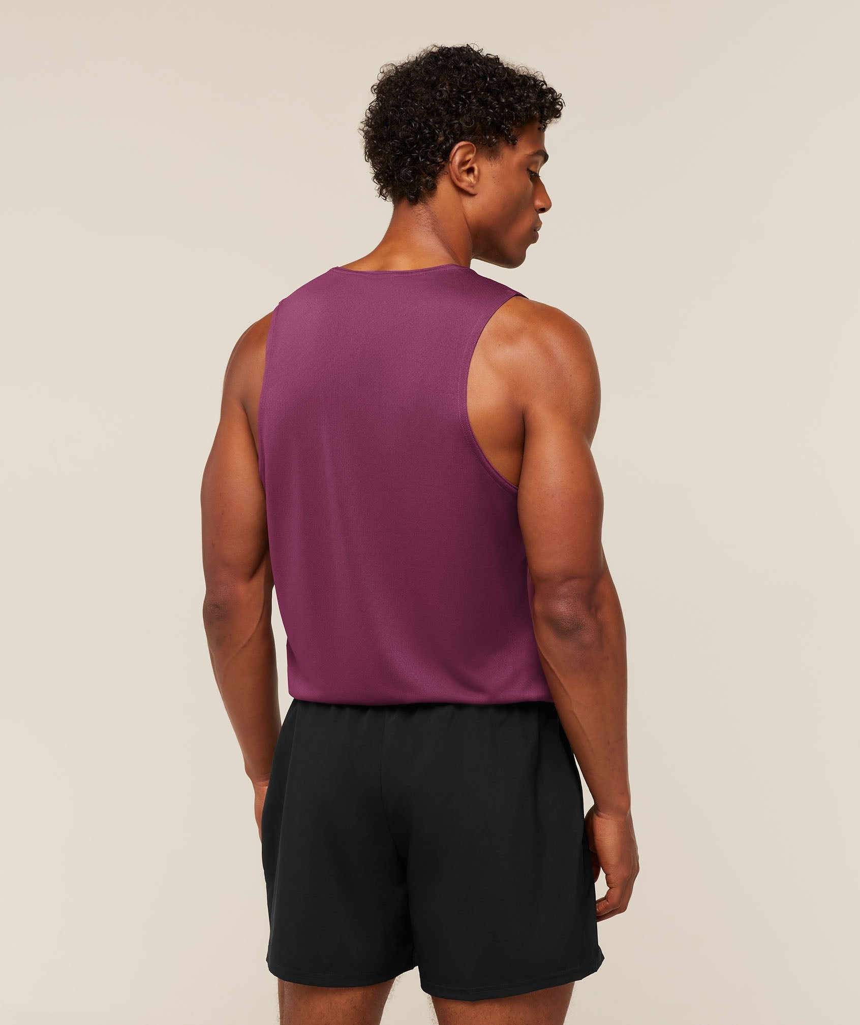 [LIMITLESS_COLOR:STRENGTH PINK] GYMSHARK Arrival Tank — STRENGTH PINK — Vista oficial 2