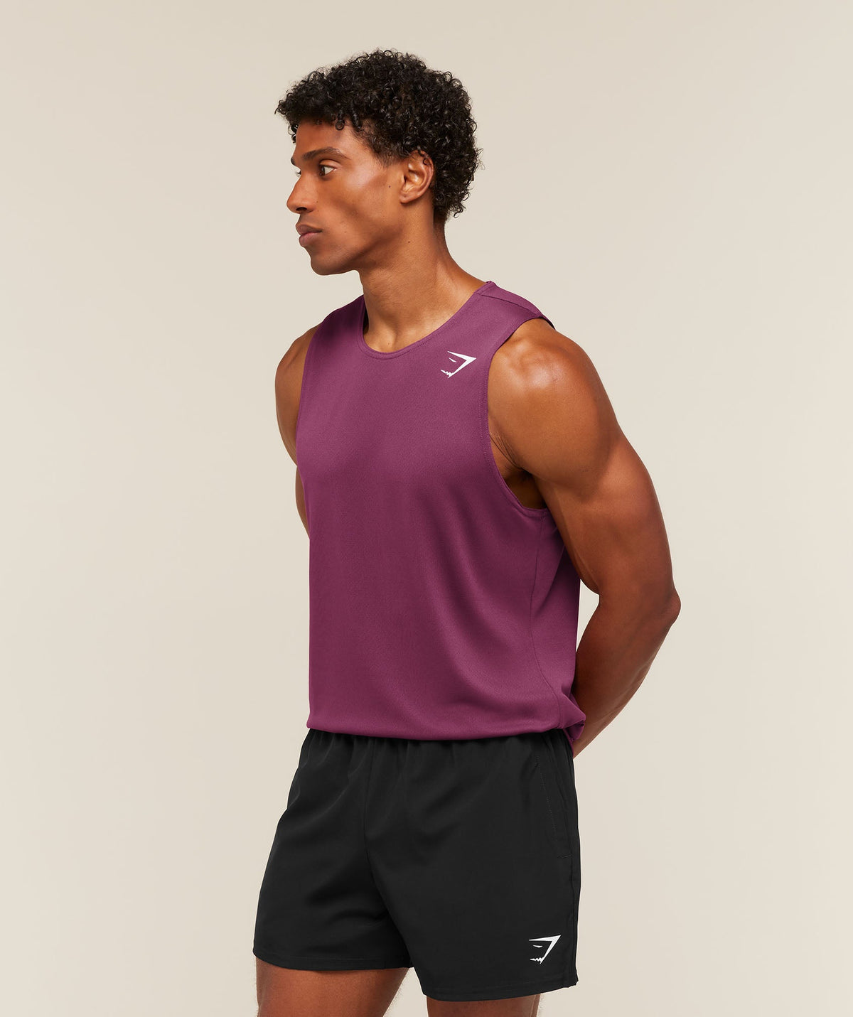 [LIMITLESS_COLOR:STRENGTH PINK] GYMSHARK Arrival Tank — STRENGTH PINK — Vista oficial 3