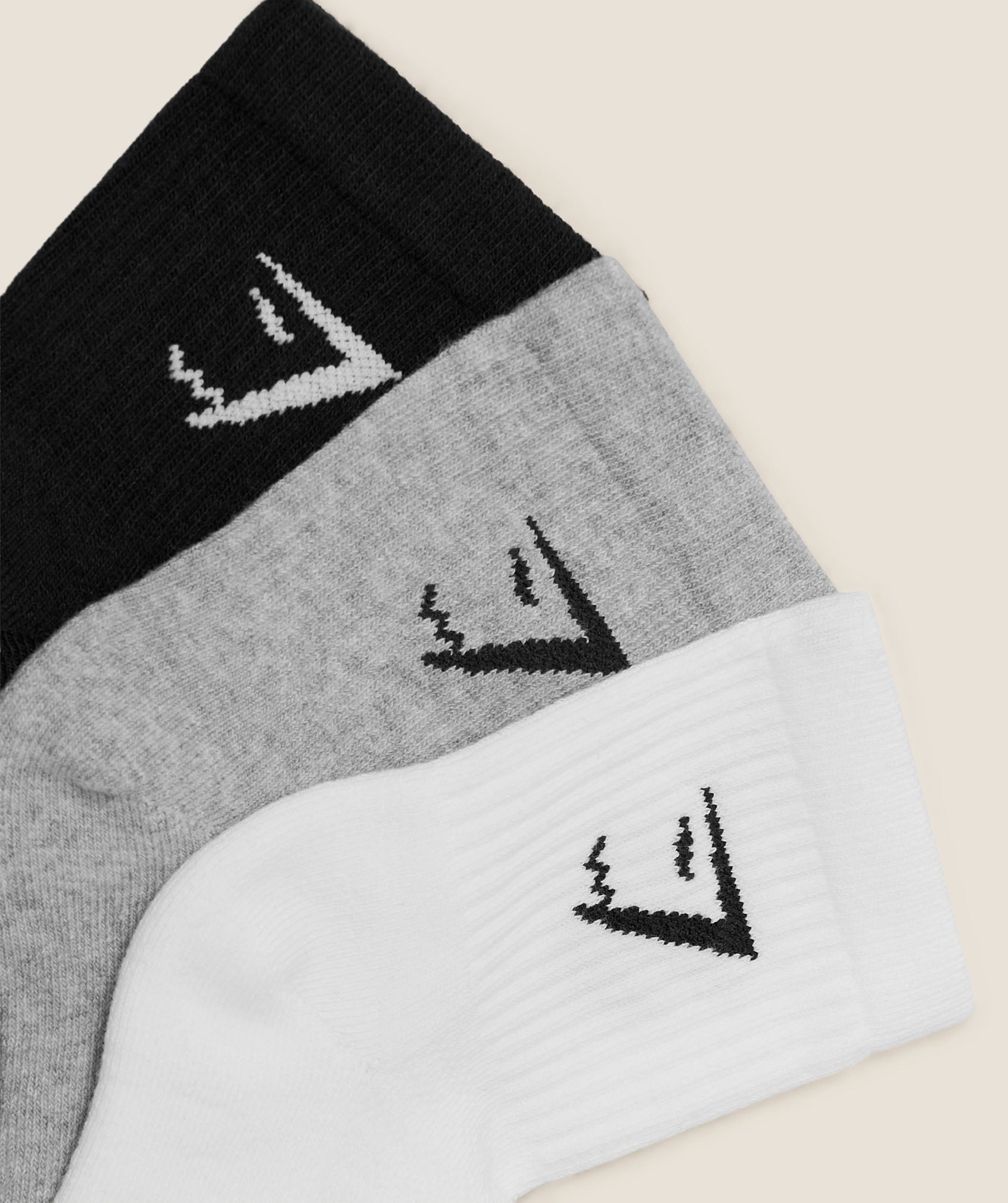 [LIMITLESS_COLOR:WHITE LIGHT GREY CORE MARL BLACK] GYMSHARK Crew Socks 3pk — WHITE LIGHT GREY CORE MARL BLACK — Vista oficial 2
