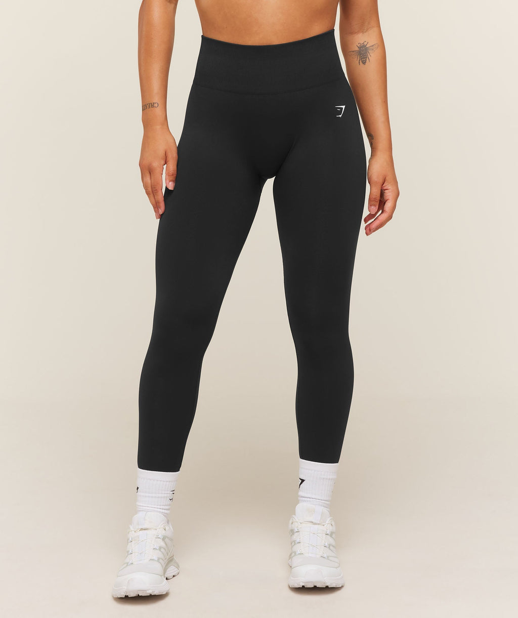 [LIMITLESS_COLOR:BLACK] GYMSHARK Everyday Seamless Leggings — BLACK — Vista oficial 1