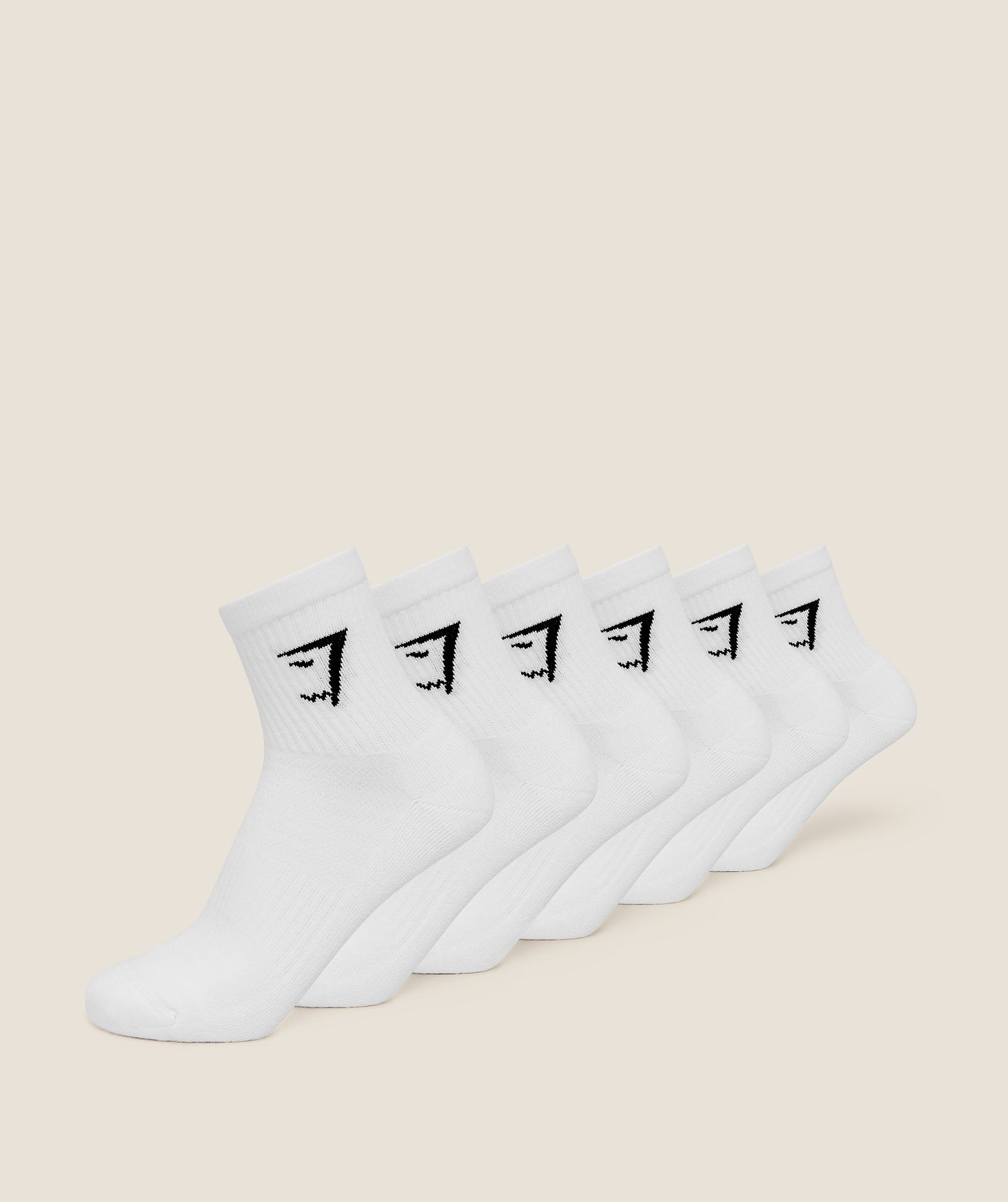 [LIMITLESS_COLOR:GS WHITE] GYMSHARK Midi Socks 6pk — GS WHITE — Vista oficial 1