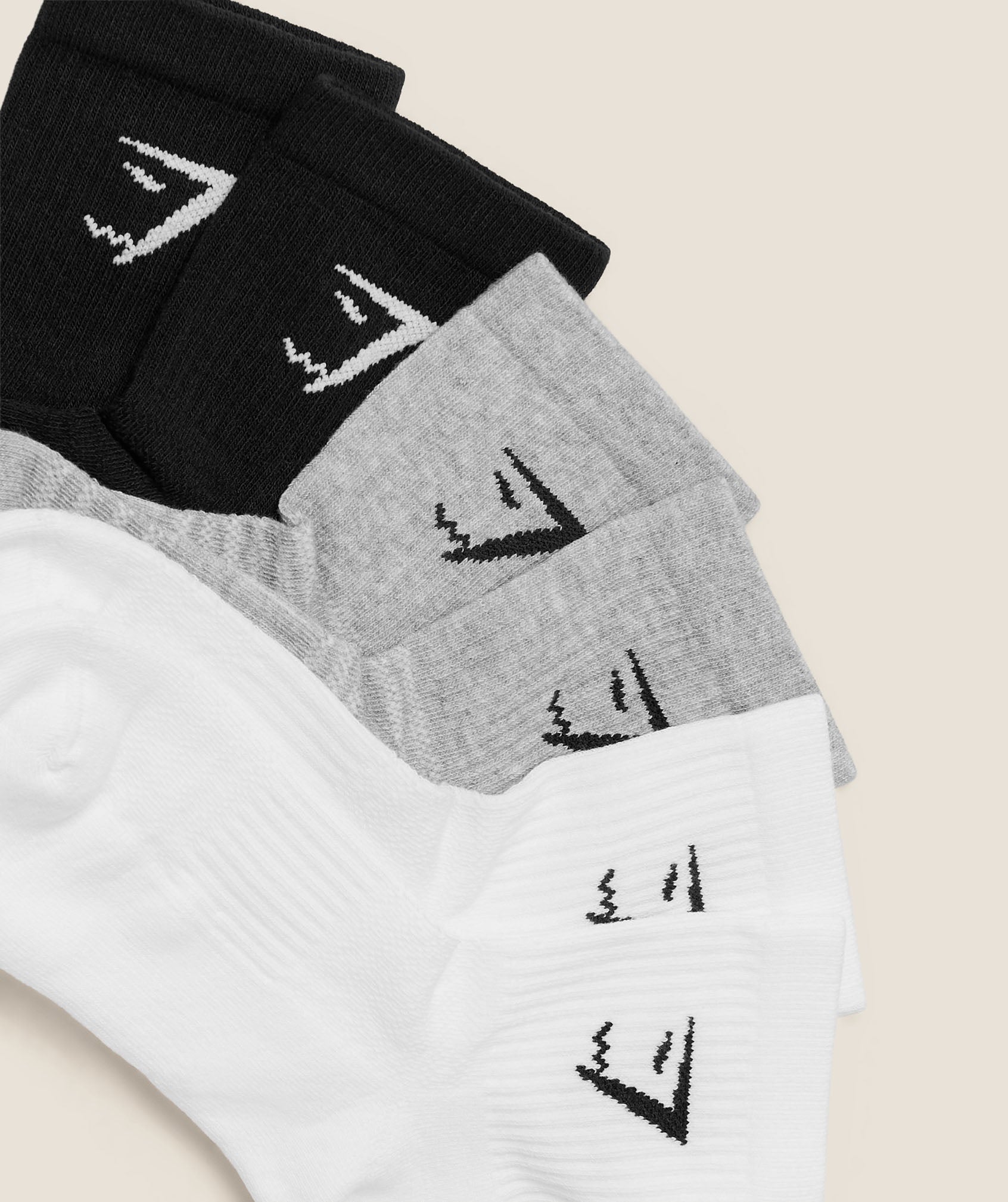 [LIMITLESS_COLOR:WHITE LIGHT GREY CORE MARL BLACK] GYMSHARK Midi Socks 6pk — WHITE LIGHT GREY CORE MARL BLACK — Vista oficial 2