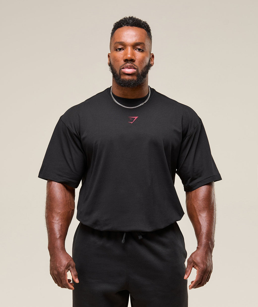 [LIMITLESS_COLOR:BLACK CONDITIONING RED] GYMSHARK Power T-Shirt — BLACK CONDITIONING RED — Vista oficial 2