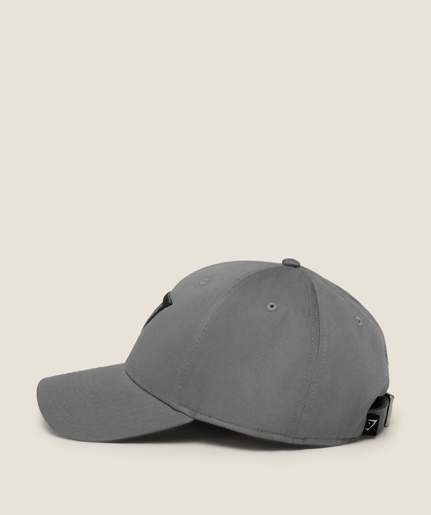 [LIMITLESS_COLOR:DARK GREY] GYMSHARK Sharkhead Cap — DARK GREY — Vista oficial 2