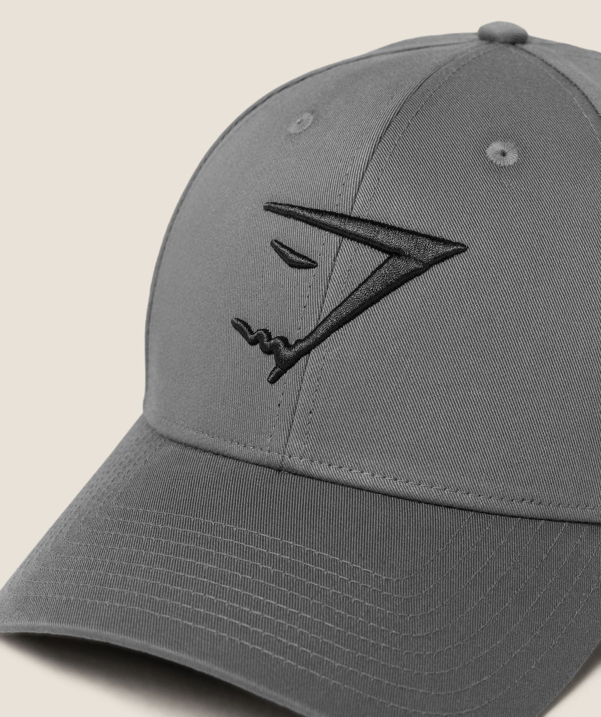 [LIMITLESS_COLOR:DARK GREY] GYMSHARK Sharkhead Cap — DARK GREY — Vista oficial 3