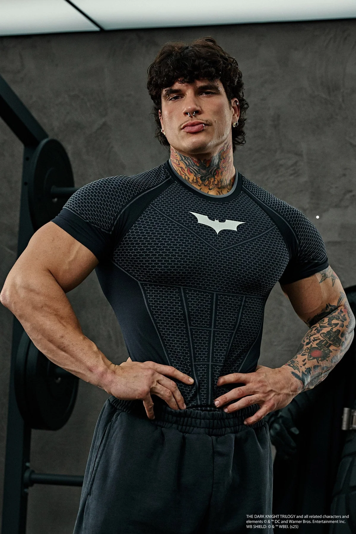4259 - BATMAN COMPRESSION TEES - BLACK