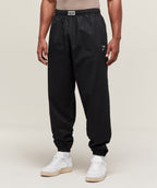 [LIMITLESS_COLOR:BLACK] GYMSHARK Pumper Pants — BLACK — vista 1