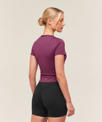 [LIMITLESS_COLOR:STRENGTH PINK] GYMSHARK Training Baby Tee — STRENGTH PINK — vista oficial 2