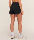 [LIMITLESS_COLOR:BLACK] GYMSHARK Woven Shorts — BLACK — vista oficial 2
