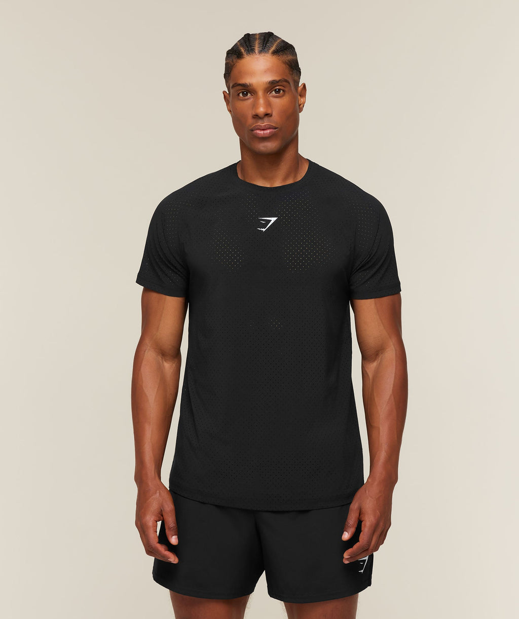 [LIMITLESS_COLOR:BLACK] GYMSHARK Ultra Light Performance T-Shirt — BLACK — vista oficial 1