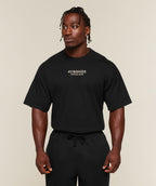 [LIMITLESS_COLOR:BLACK] GYMSHARK Lifting Statue Graphic T-Shirt — BLACK — vista oficial 2