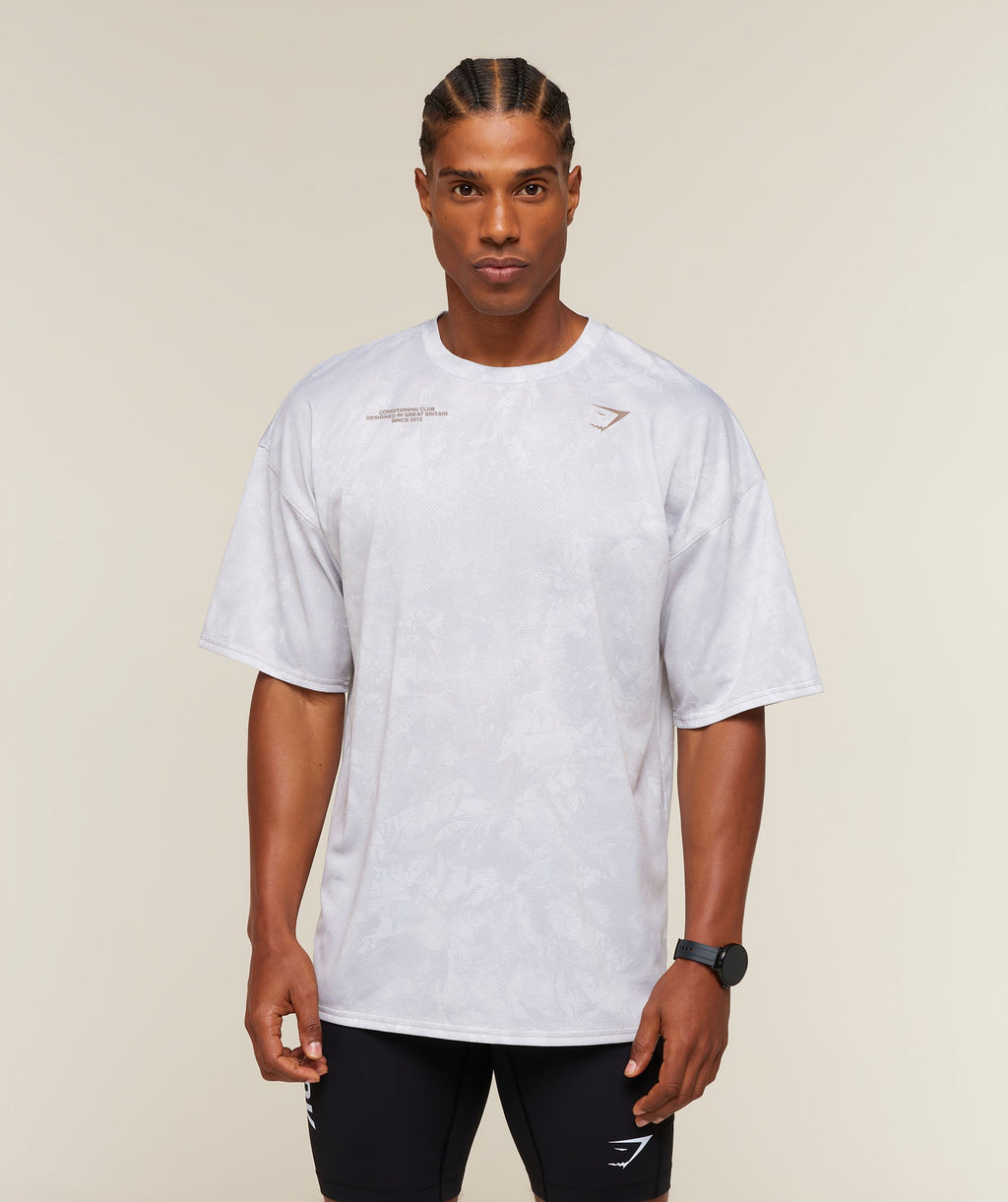 [LIMITLESS_COLOR:WHITE/LIFESTYLE BROWN] GYMSHARK Conditioning Club Oversized T-Shirt — WHITE/LIFESTYLE BROWN — vista oficial 2