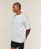 [LIMITLESS_COLOR:WHITE/LIFESTYLE BROWN] GYMSHARK Conditioning Club Oversized T-Shirt — WHITE/LIFESTYLE BROWN — vista oficial 3