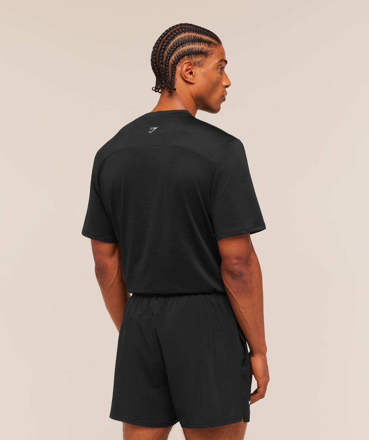 [LIMITLESS_COLOR:BLACK] GYMSHARK Train T-Shirt — BLACK — vista oficial 2