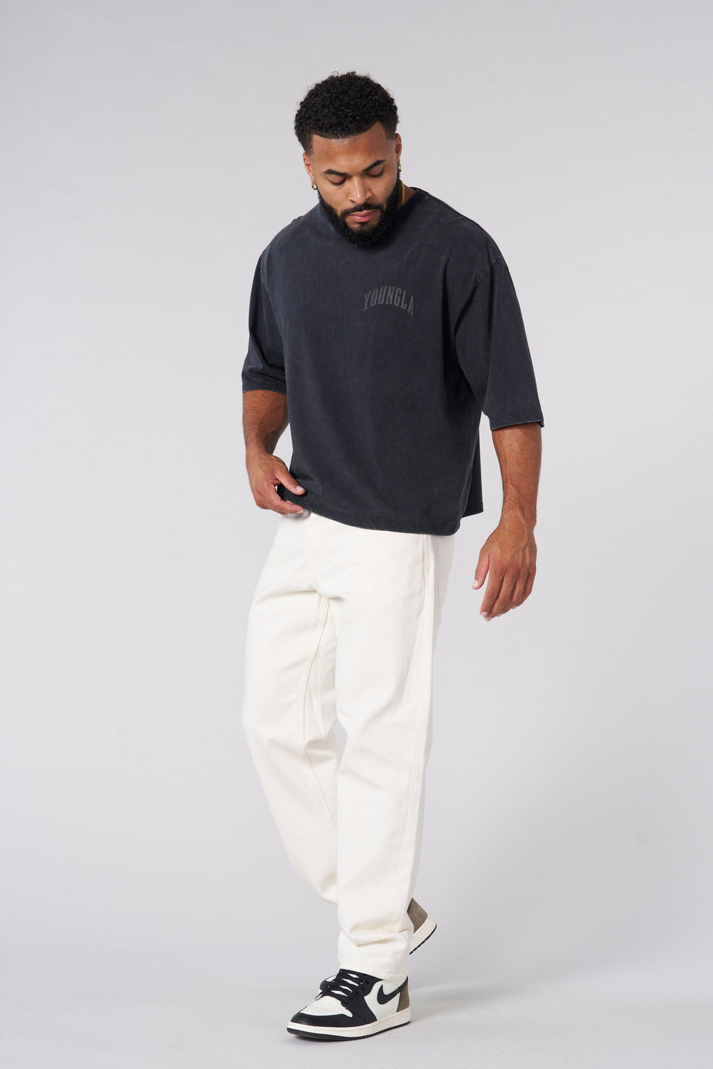 [LIMITLESS_COLOR:BLACK WASH] YOUNGLA 4138 - Foundation Cropped Tees — BLACK WASH — vista oficial 2
