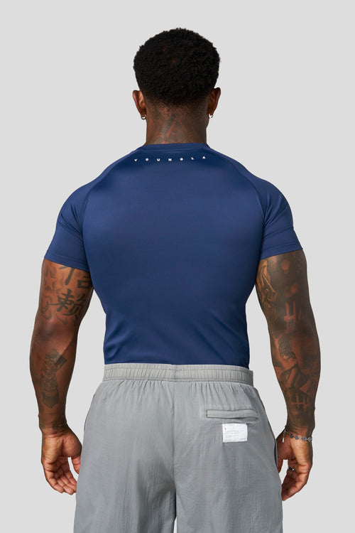 [LIMITLESS_COLOR:NAVY] YOUNGLA 4046 - Form Compression Tees — NAVY — vista oficial 2