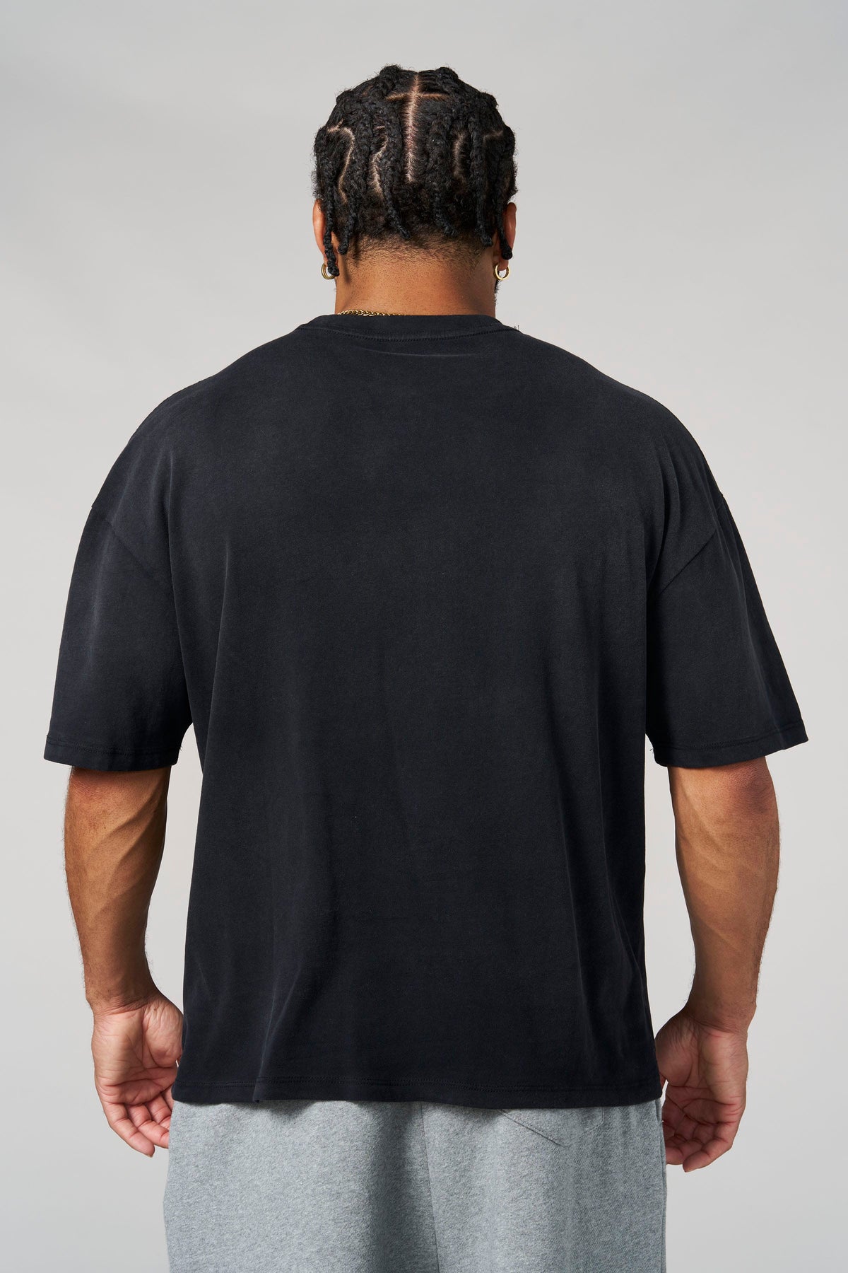 [LIMITLESS_COLOR:BLACK WASH] YOUNGLA 4239 - Arc Collection - Tees — BLACK WASH — vista oficial 2