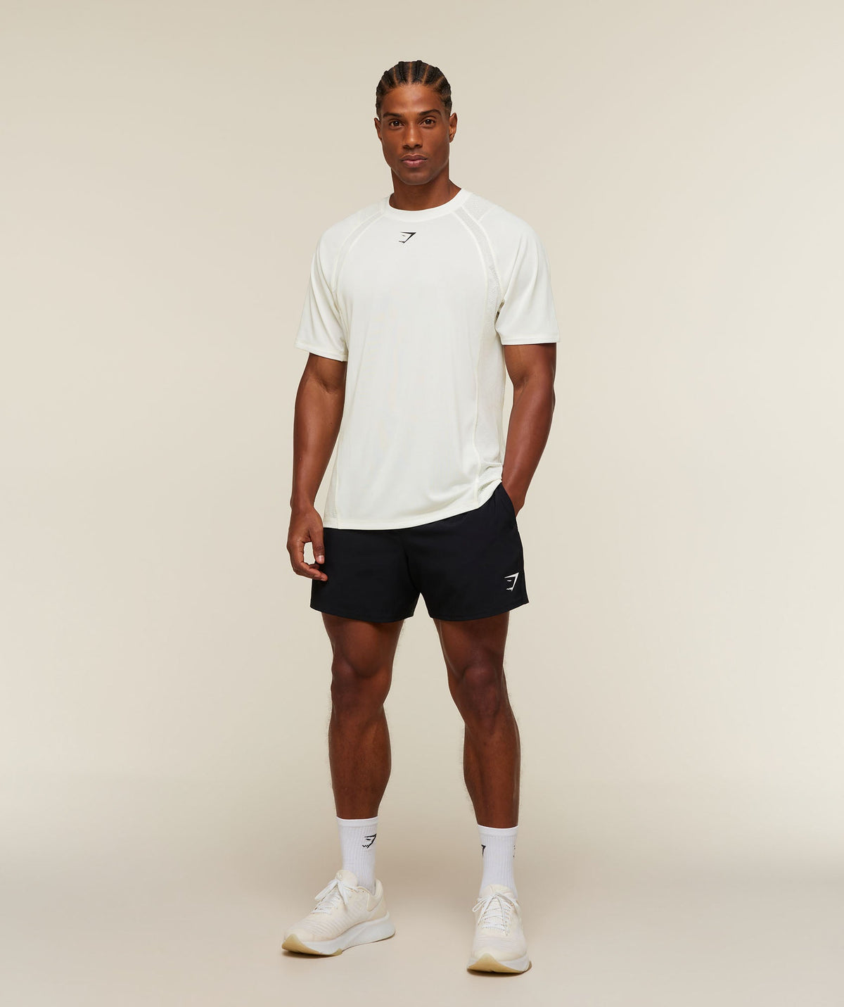 [LIMITLESS_COLOR:SOFT WHITE] GYMSHARK Sport Iteration T-Shirt — SOFT WHITE — vista oficial 4