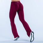 [LIMITLESS_COLOR:WINTER BERRY] DFYNE Impact Flares — WINTER BERRY — vista oficial 3