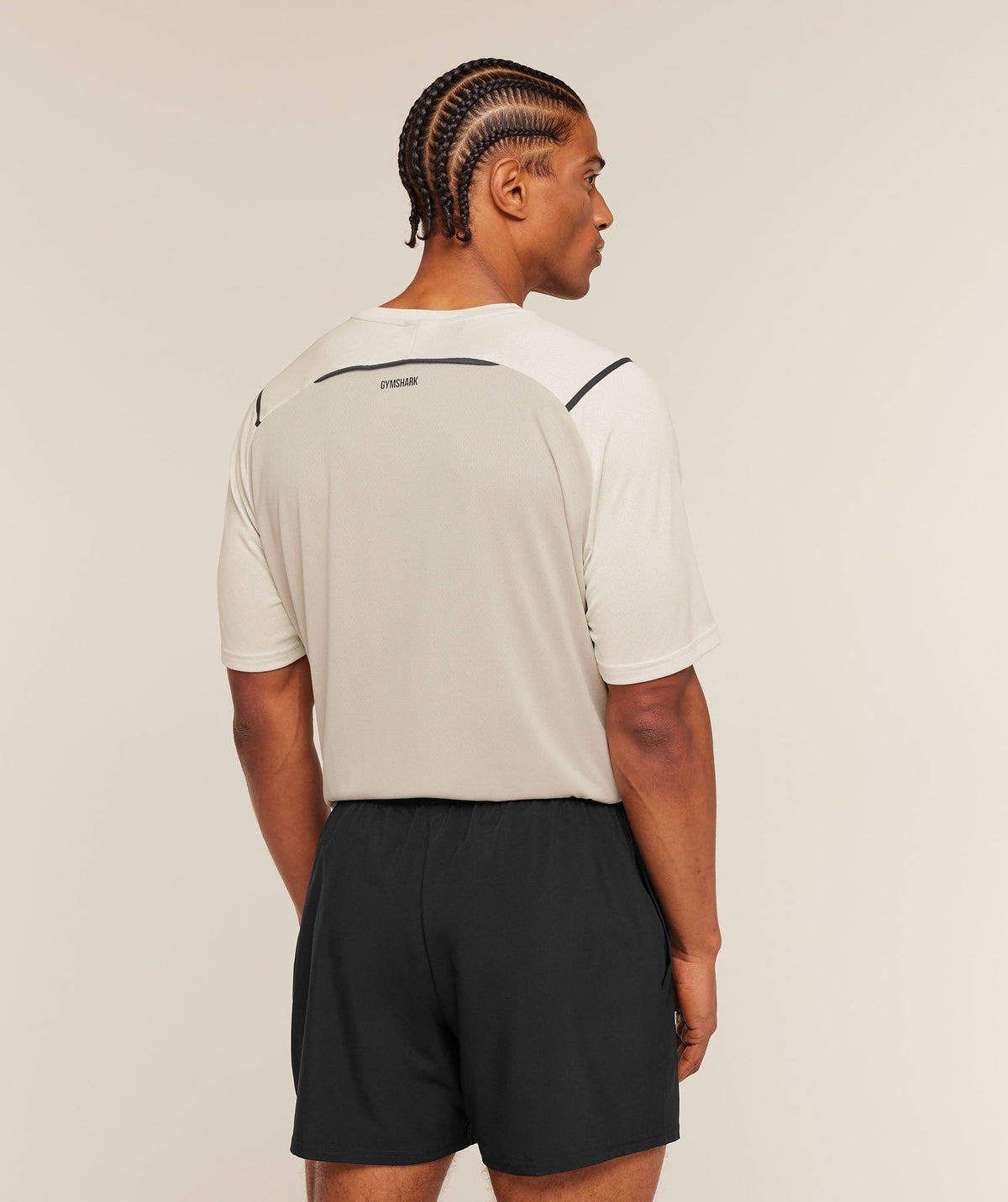 [LIMITLESS_COLOR:TINTED WHITE/PEBBLE GREY] GYMSHARK Arrival Contrast T-Shirt — TINTED WHITE/PEBBLE GREY — vista 2